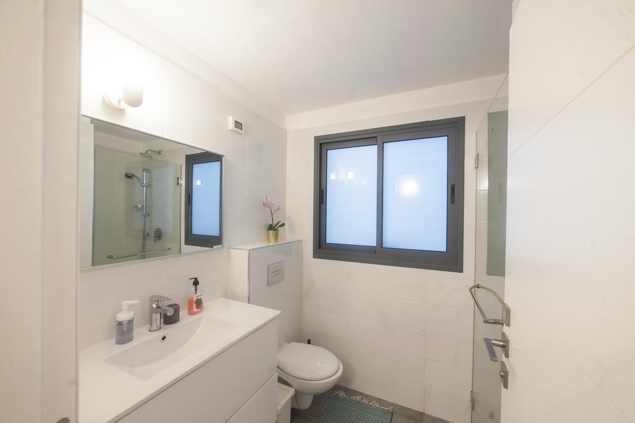 Luxury 2 Bedrooms Apartments Rothschild + Balcony Τελ Αβίβ Εξωτερικό φωτογραφία