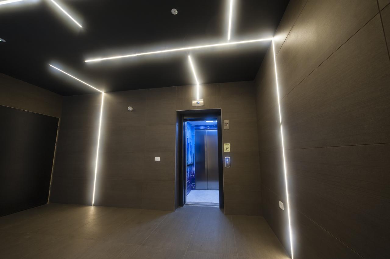 Luxury 2 Bedrooms Apartments Rothschild + Balcony Τελ Αβίβ Εξωτερικό φωτογραφία