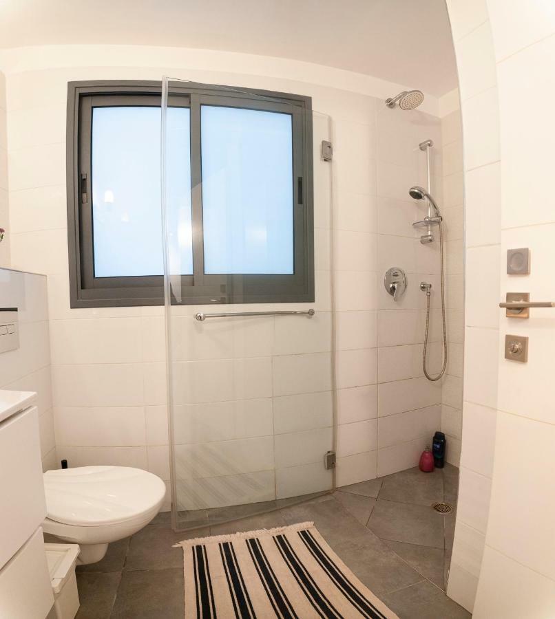 Luxury 2 Bedrooms Apartments Rothschild + Balcony Τελ Αβίβ Εξωτερικό φωτογραφία